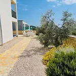 Anapartments