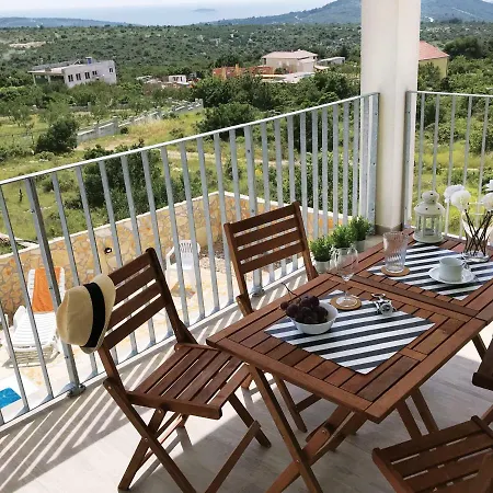 Anapartments * Primošten
