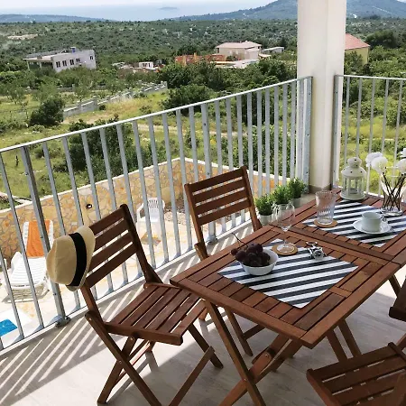 Anapartments * Primosten